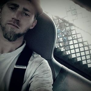 Meet your Posher, Cory